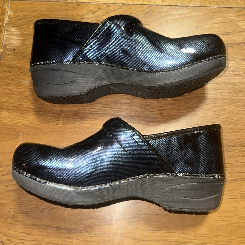 DANSKO XP 2.0 Denim Blue Size 38 Clog
